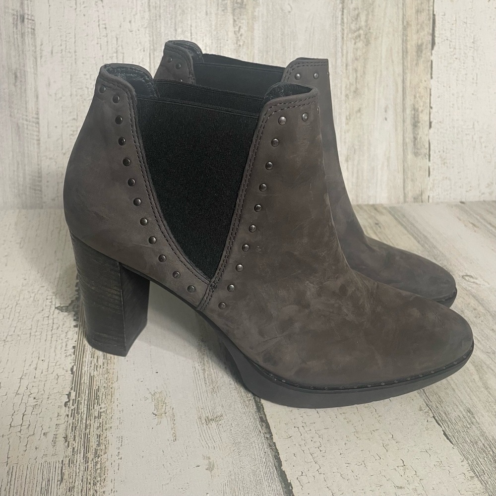 Paul Green Grey Nubuck Leather Chelsea Ankle Boots Studded size US 8 UK 5.5
